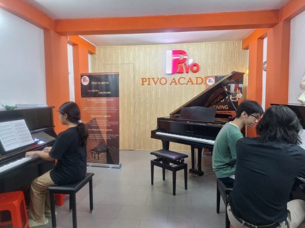 khóa học âm nhạc