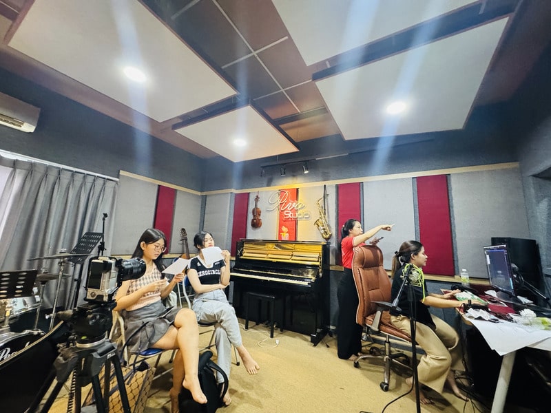 Phòng thu âm tại Pivo